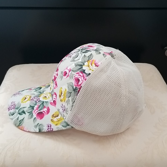 Floral Print Mesh Cap NWOT - Picture 5 of 9